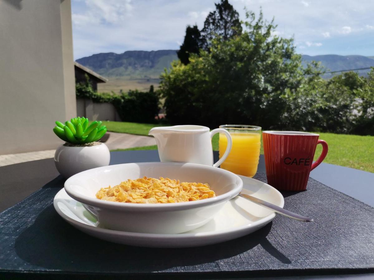 The Raz Bed & Breakfast Harrismith ภายนอก รูปภาพ
