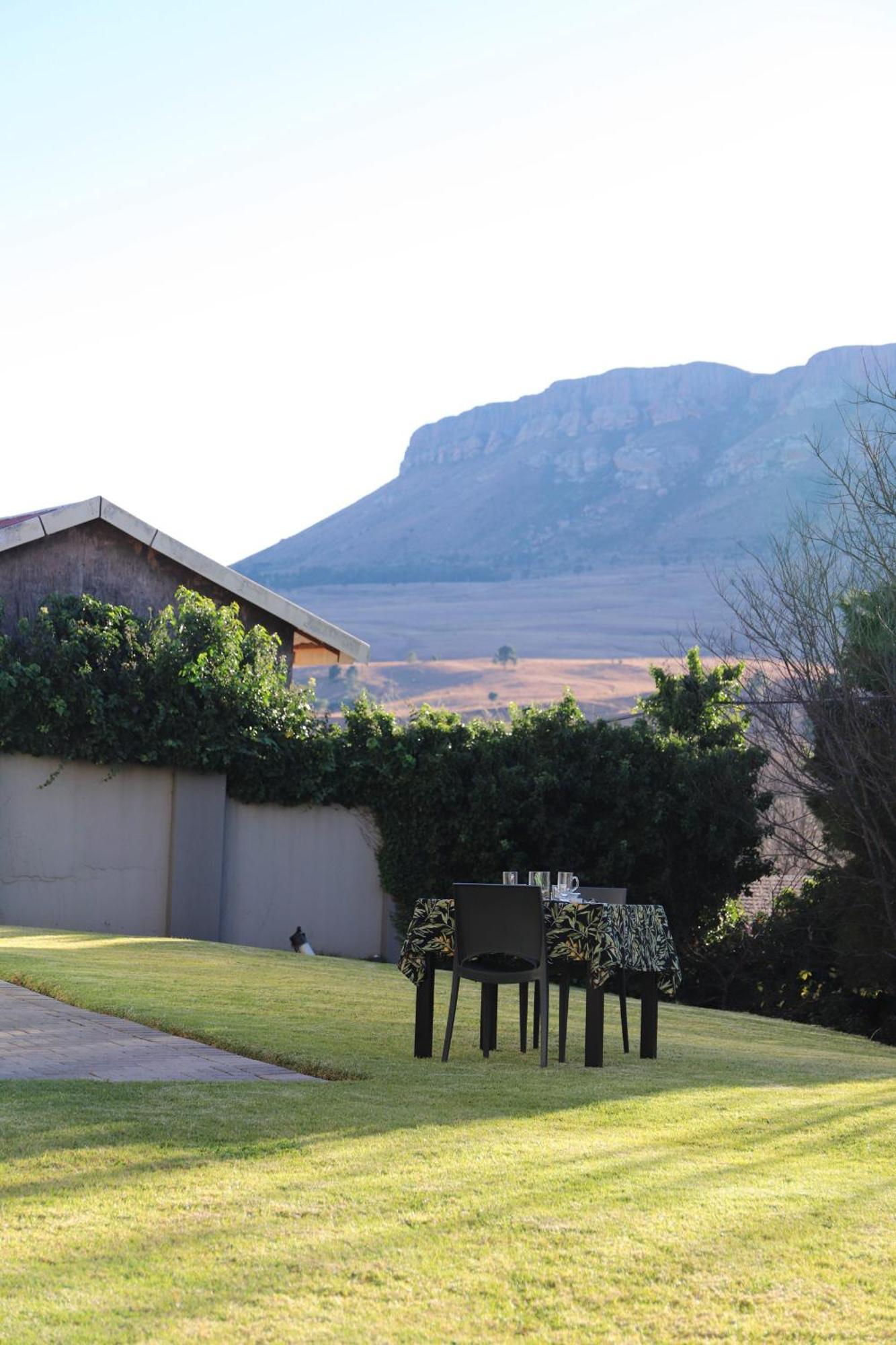 The Raz Bed & Breakfast Harrismith ภายนอก รูปภาพ